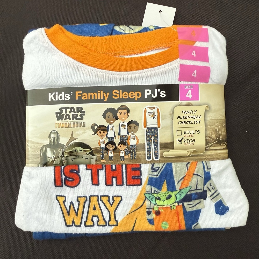 Star Wars The Madalorian 2PC Candy is‎ the Way Pajamas Size 4T NEW
